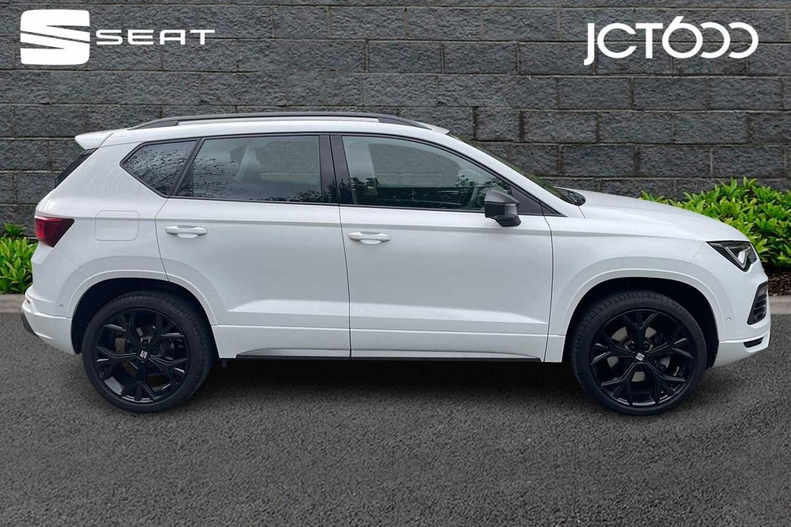SEAT Ateca 1.5 TSI EVO FR Black Edition SUV 5dr Petrol Manual Euro 6 (s/s) (150 ps)