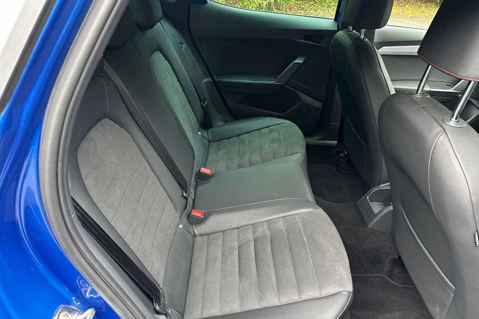 SEAT Ibiza 1.0 TSI FR Sport Hatchback 5dr Petrol Manual Euro 6 (s/s) (110 ps)