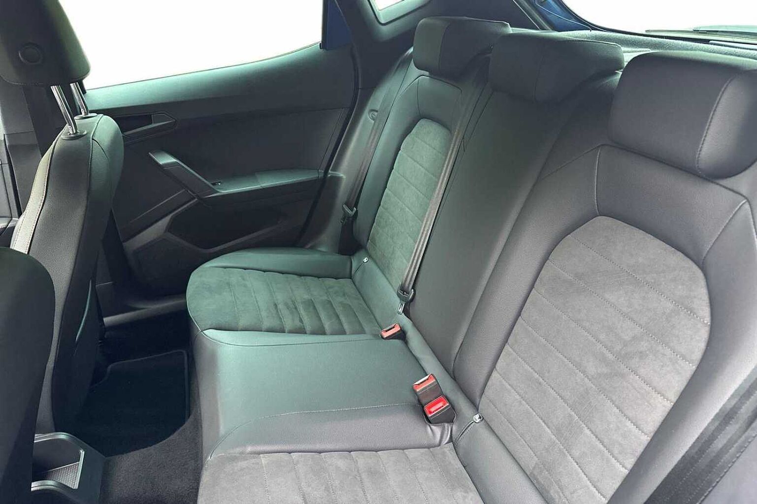 SEAT Ibiza 1.0 TSI FR Sport Hatchback 5dr Petrol Manual Euro 6 (s/s) (110 ps)