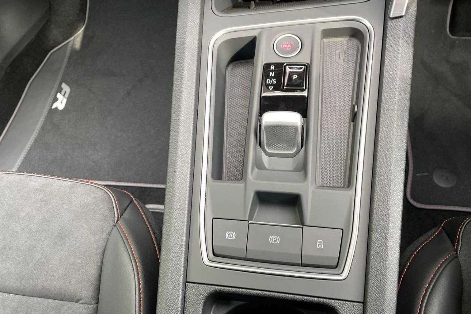 SEAT Leon 1.5 eHybrid 25.8kWh FR Sport Estate 5dr Petrol Plug-in Hybrid DSG Euro 6 (s/s) (