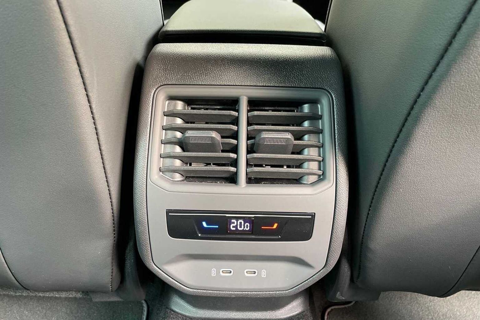 SEAT Leon 1.5 eHybrid 25.8kWh FR Sport Estate 5dr Petrol Plug-in Hybrid DSG Euro 6 (s/s) (