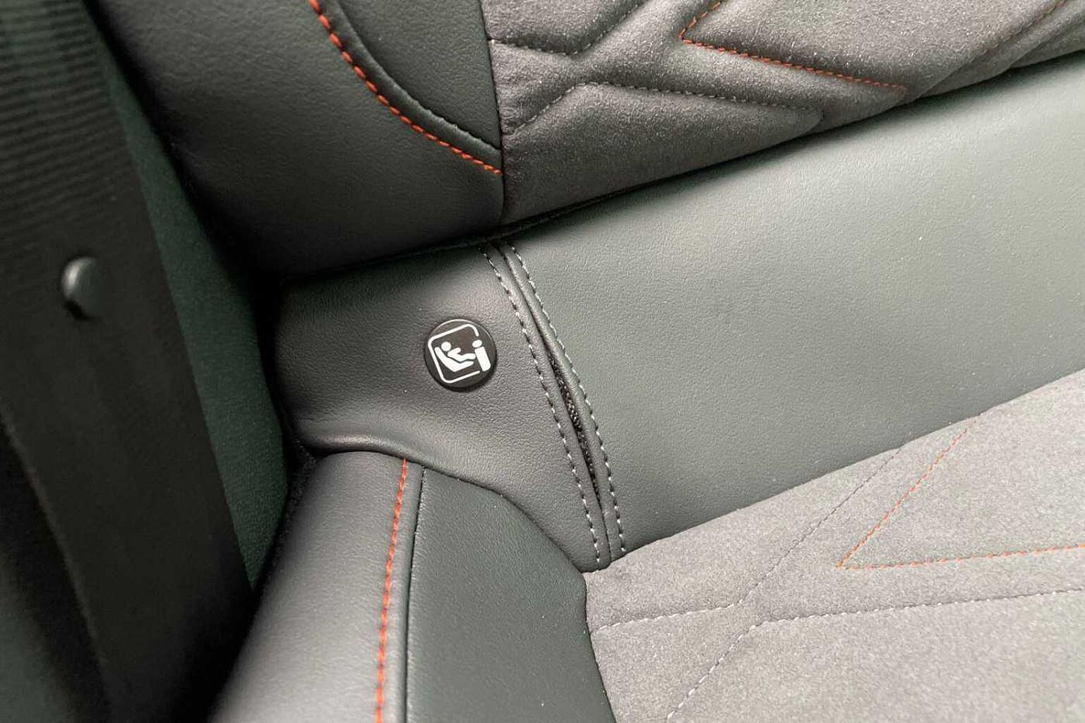 SEAT Leon 1.5 eHybrid 25.8kWh FR Sport Estate 5dr Petrol Plug-in Hybrid DSG Euro 6 (s/s) (