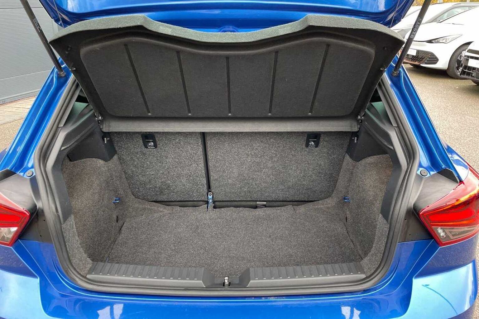 SEAT Ibiza 1.0 TSI FR Sport Hatchback 5dr Petrol Manual Euro 6 (s/s) (110 ps)