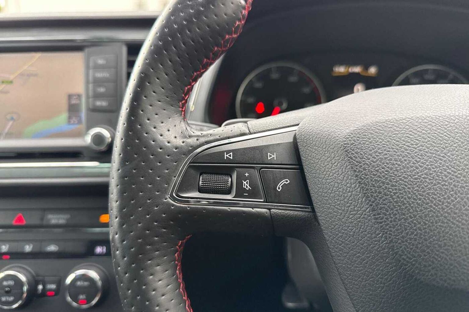 SEAT Leon 1.8 TSI FR Hatchback 5dr Petrol DSG Euro 6 (s/s) (180 ps)