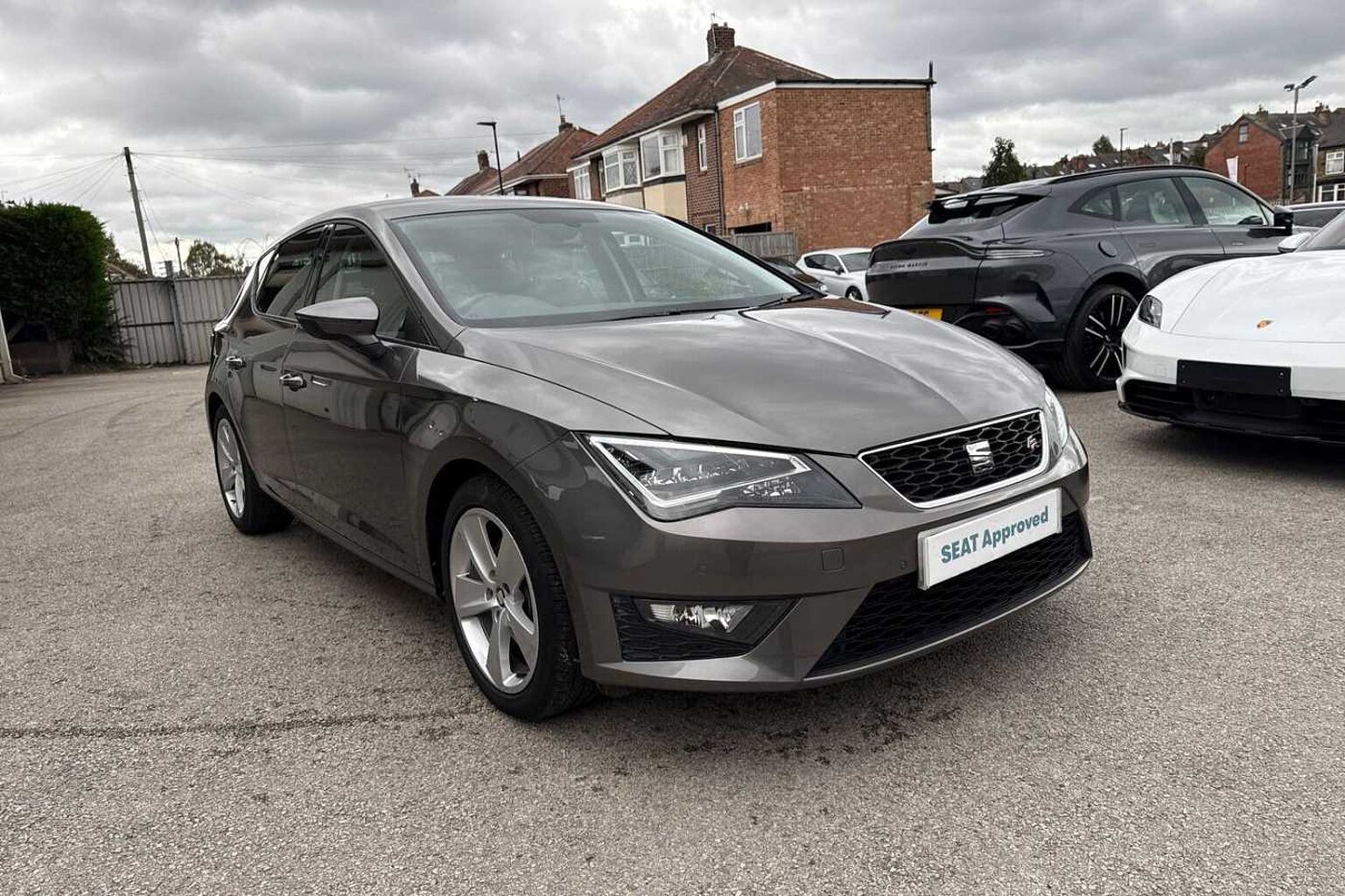 SEAT Leon 1.8 TSI FR Hatchback 5dr Petrol DSG Euro 6 (s/s) (180 ps)