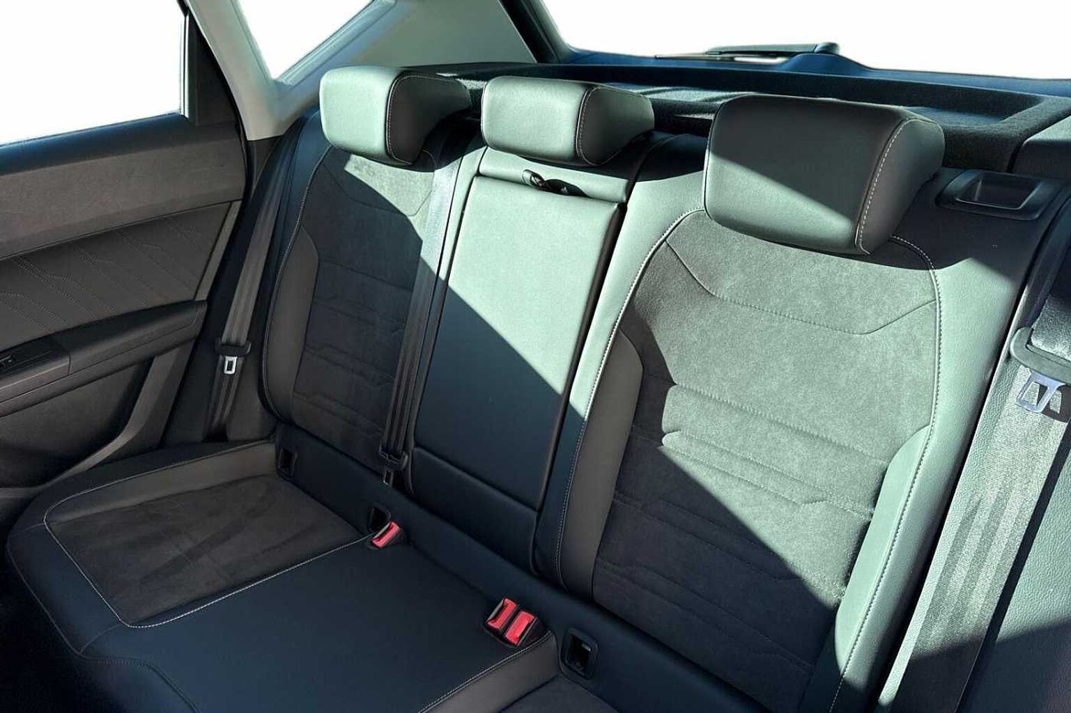 SEAT Ateca 1.5 TSI EVO XPERIENCE SUV 5dr Petrol DSG Euro 6 (s/s) (150 ps)