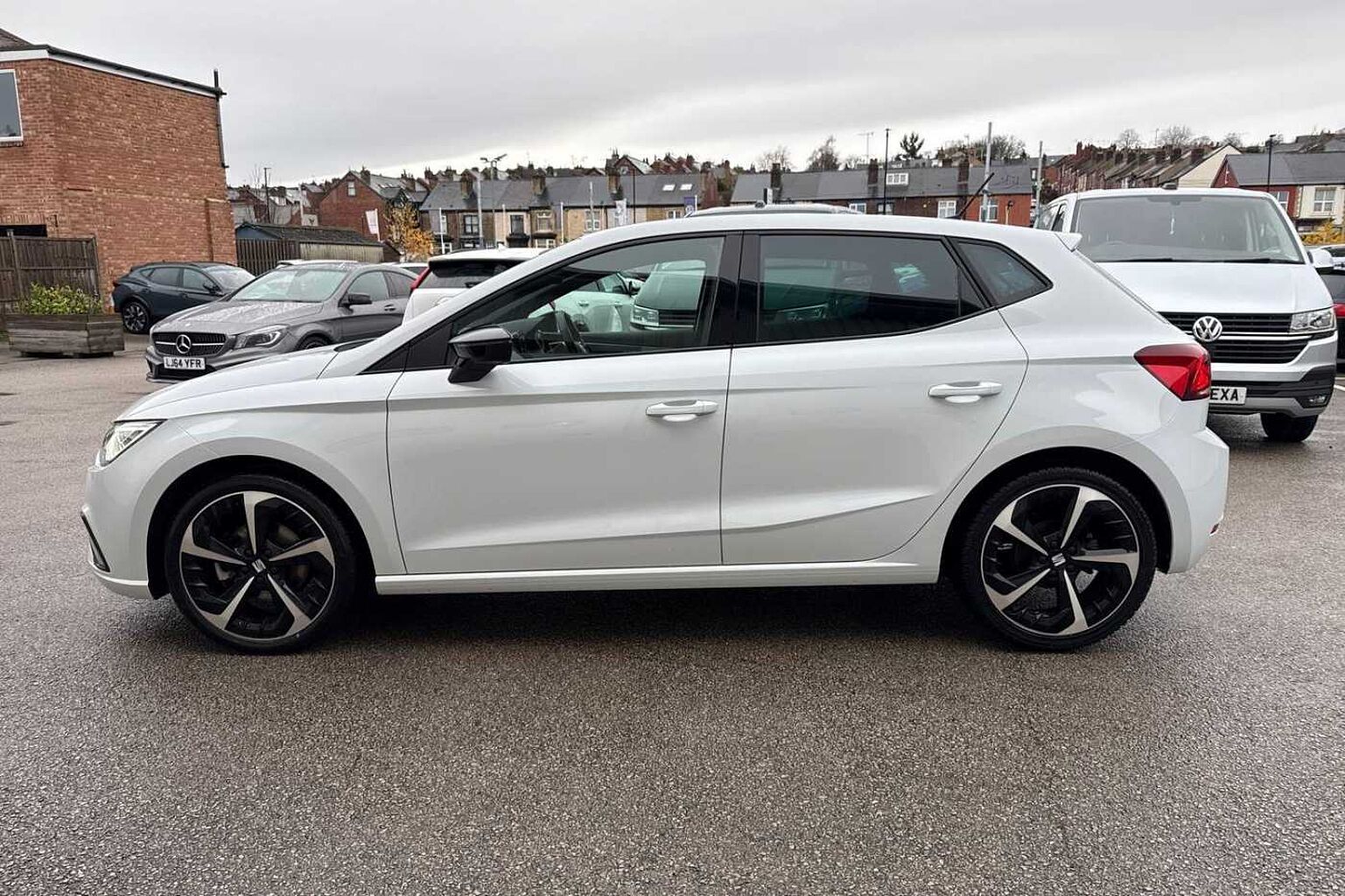 SEAT Ibiza 1.0 TSI FR Sport Hatchback 5dr Petrol Manual Euro 6 (s/s) (110 ps)